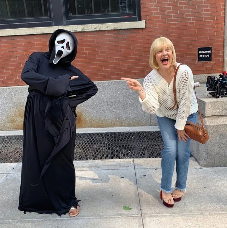 万圣节最夯造型 小S神还原《鱿鱼》001号