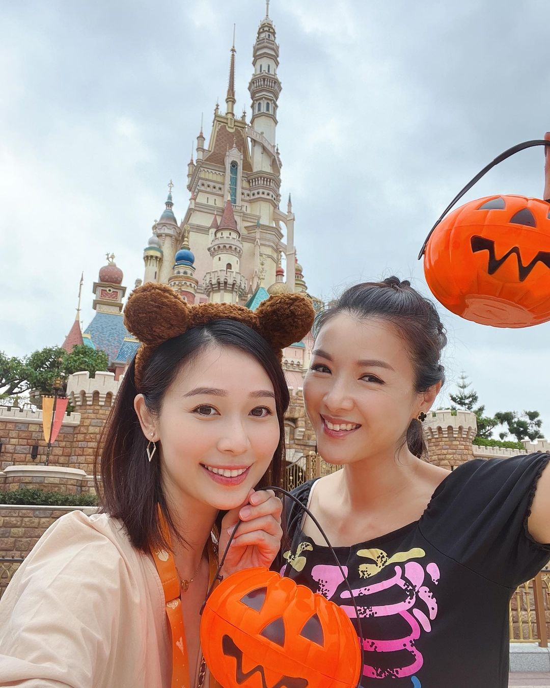 万圣节最夯造型 小S神还原《鱿鱼》001号