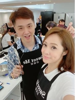 与妻庆17周年爆出意外!宋达民血流如注急送医