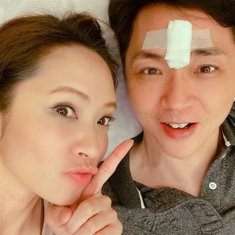 与妻庆17周年爆出意外!宋达民血流如注急送医