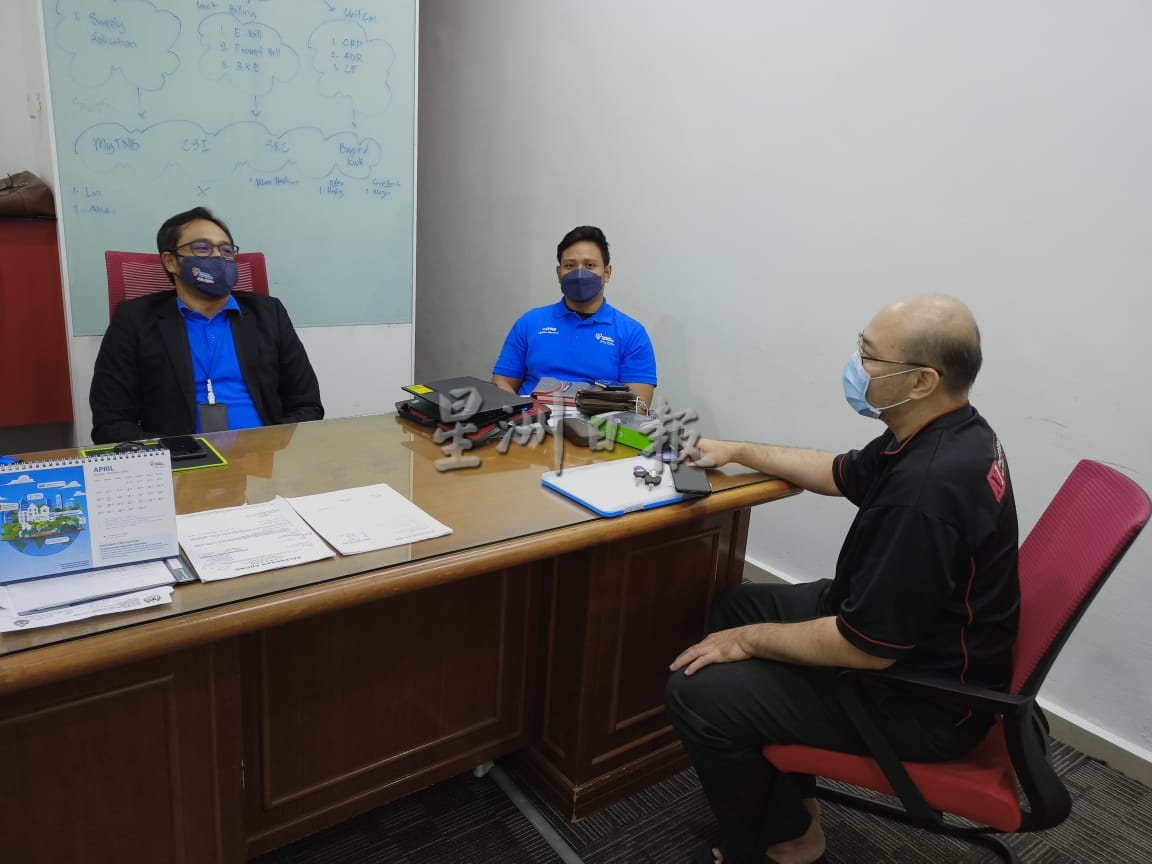 东:国能会见投诉者,澄清闯入私人地是为取得电表数据。