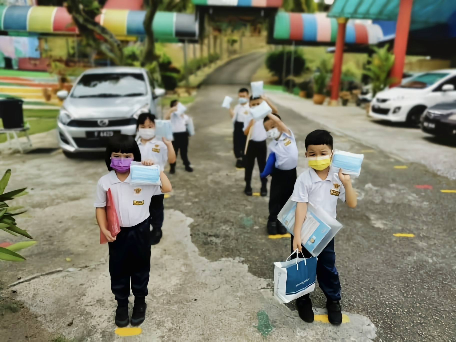 东:学校做好准备迎接复课