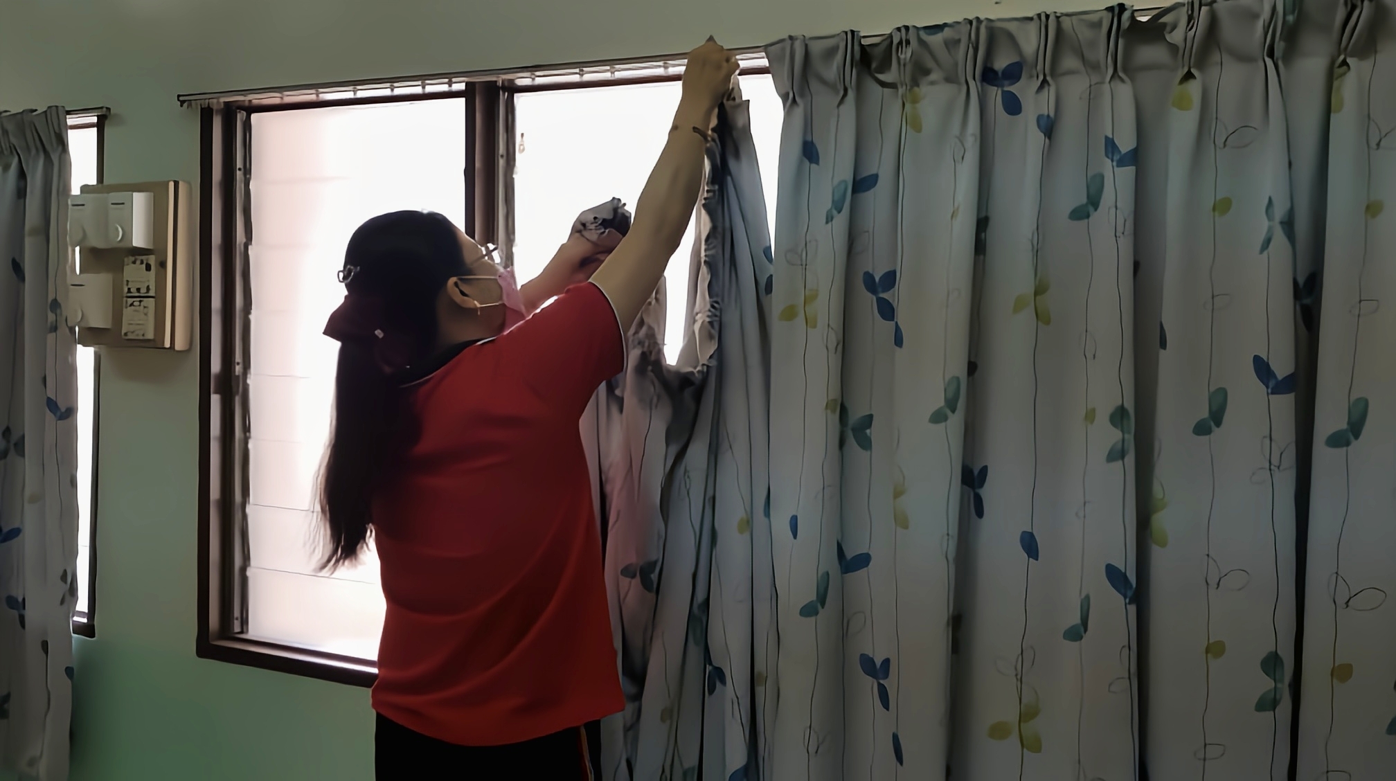 东:学校做好准备迎接复课