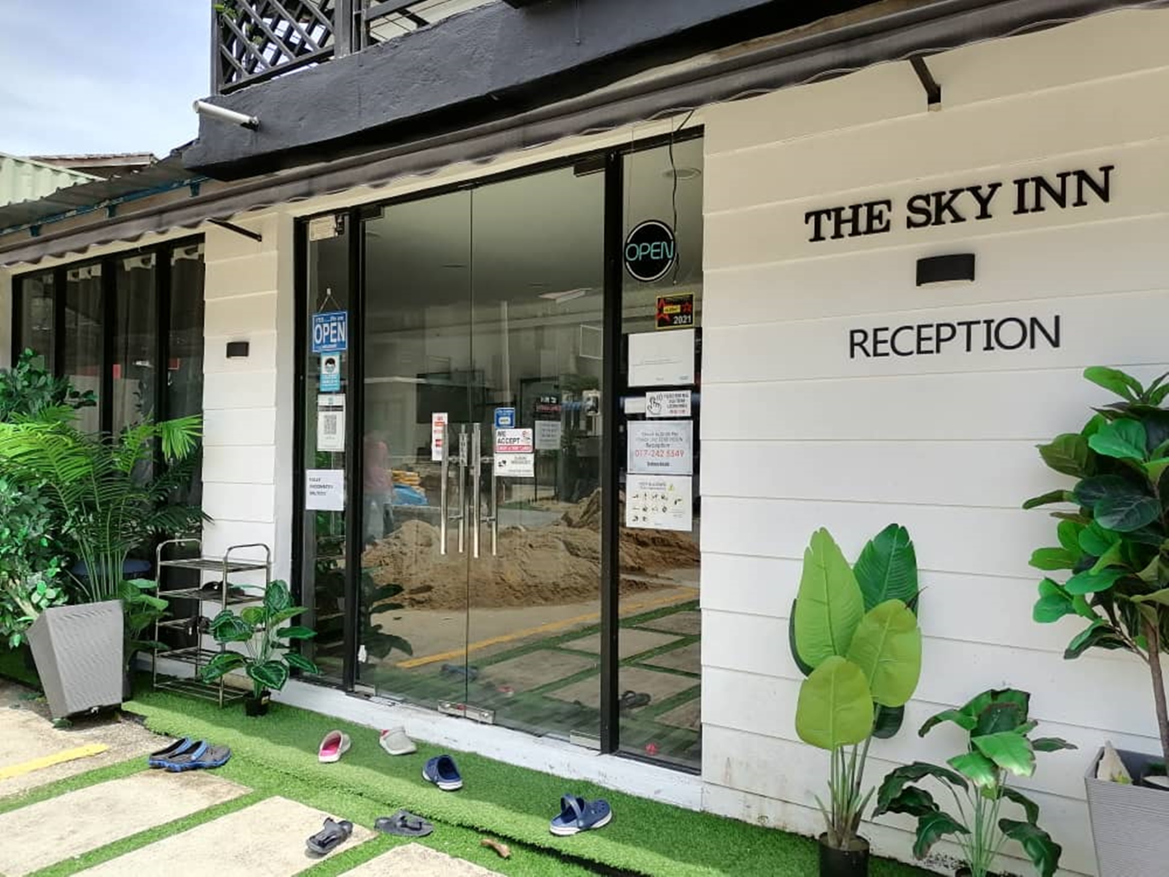 东:带动观光活动生意旺,民宿业者盼第四阶段大幅振兴经济。