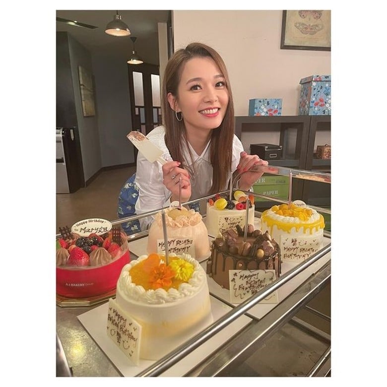 两星期前突晕倒|血压太低惹祸 吕慧仪贴母子合照报平安