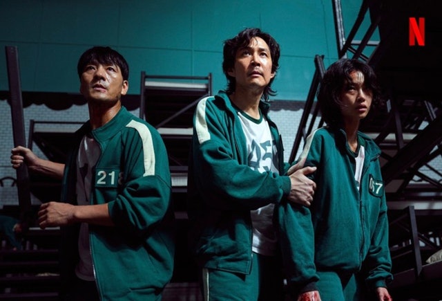 中国网民恶搞《鱿鱼游戏》.吴京又成“万能Key”	