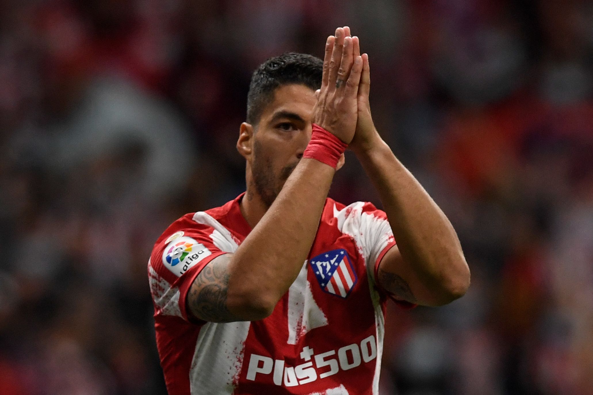 传射建功率马体会弑旧主  苏牙致电手势讽科曼？