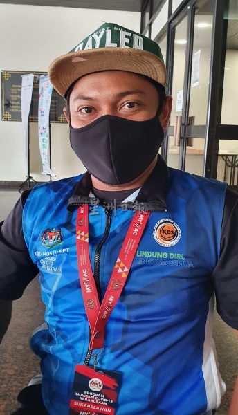 供fb/芙市政厅接种中心功成身退,400多中学生成最后一批接种者