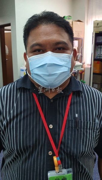 供fb/芙市政厅接种中心功成身退,400多中学生成最后一批接种者