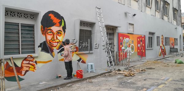 供fb/芙市政厅贴心导览,跟着指引漫步景点