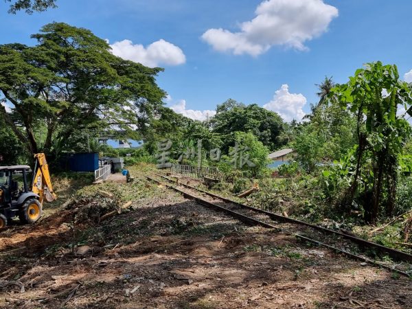 供FB/铁道藏有故事,从甘榜则当开始,走出一条“新旅途”