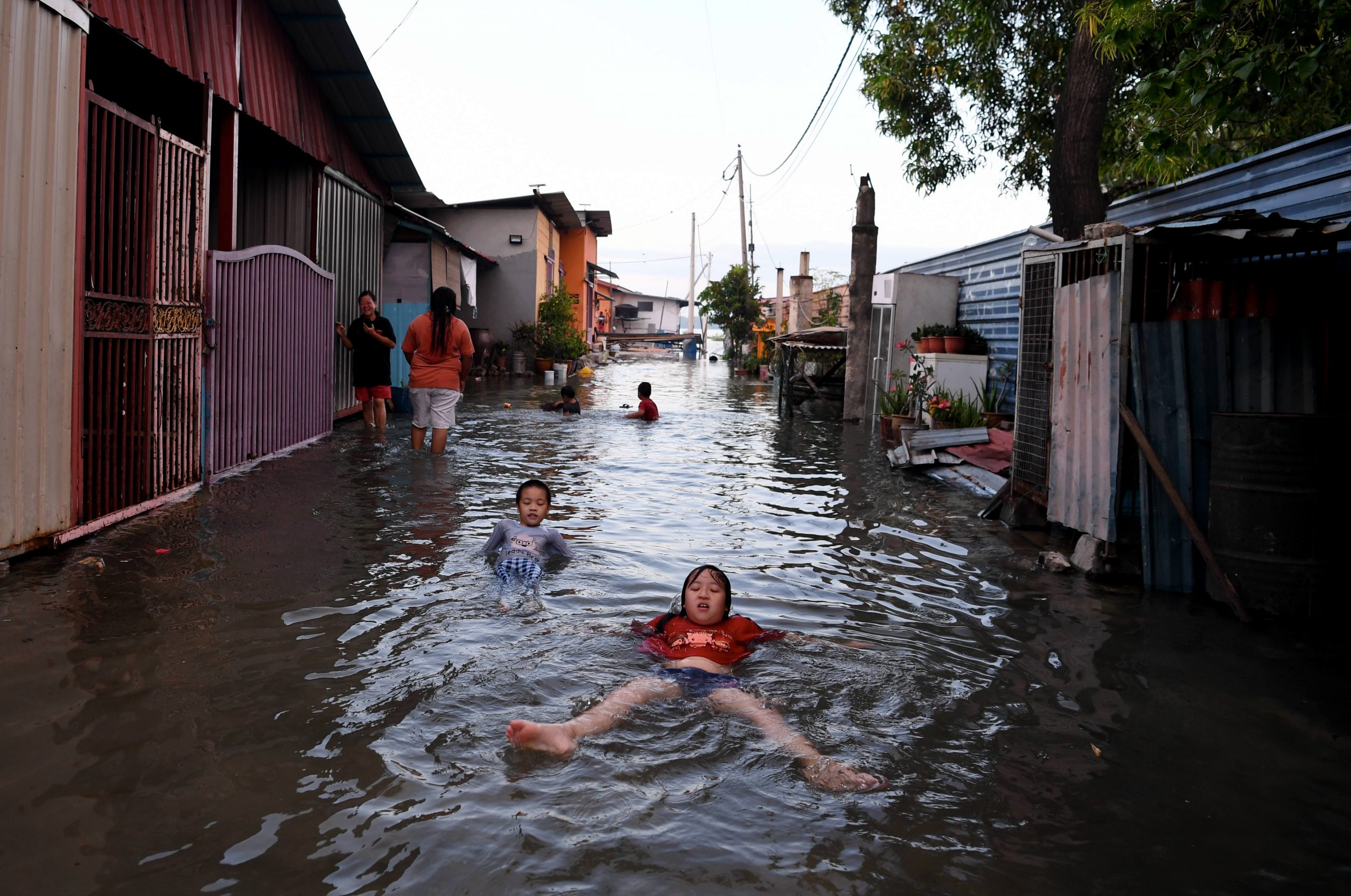 全国/雪州滨海区涨潮情况