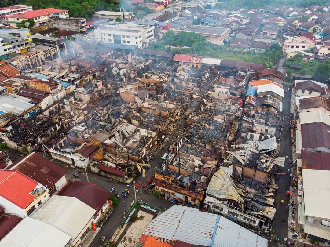 全国：加叻火灾画页