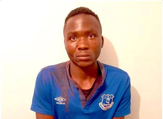 取代前稿 看世界/残杀至少12孩童还吸血 逃狱杀人魔被村民私刑处死!