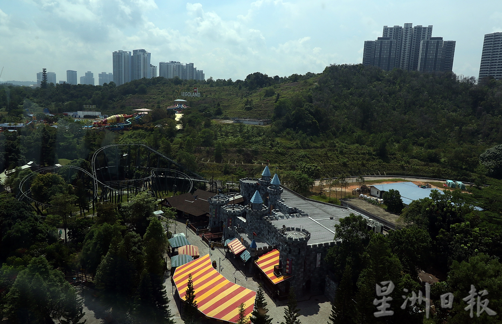 取代签发（请置头条）**柔：封面：【特稿】：柔旅业有见逐渐复苏；不止本地，外州客也访乐高乐园