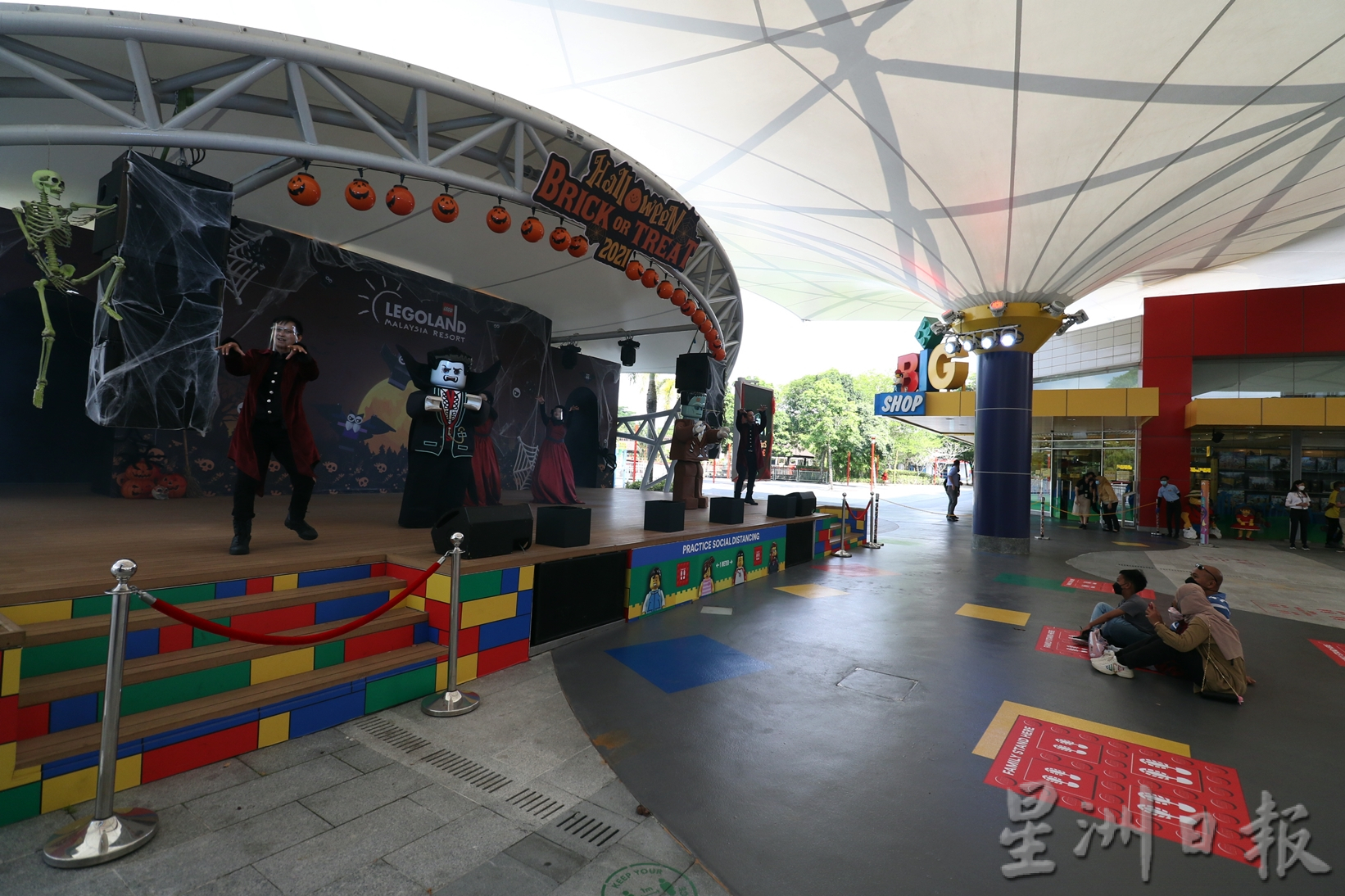 取代签发（请置头条）**柔：封面：【特稿】：柔旅业有见逐渐复苏；不止本地，外州客也访乐高乐园
