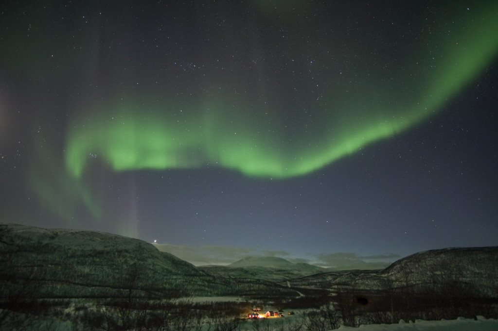 受最新地磁暴影响 美国及欧洲地区或将大范围出现极光