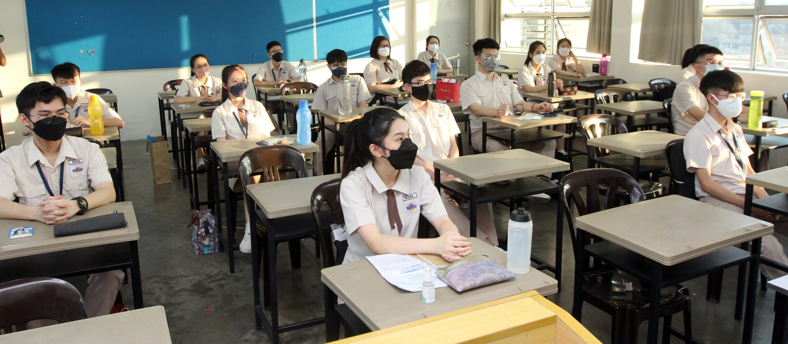 大都会 / 教育部令校方不能开冷气 ?