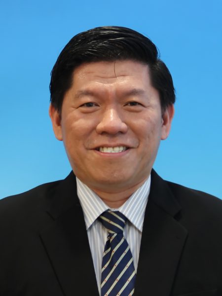 大都会 / 教育部令校方不能开冷气 ？