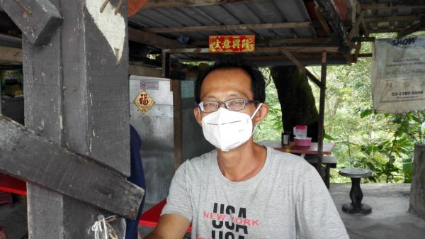 大都会4/武来岸迎来大批外客，清晨至上午10时，估计有800人次