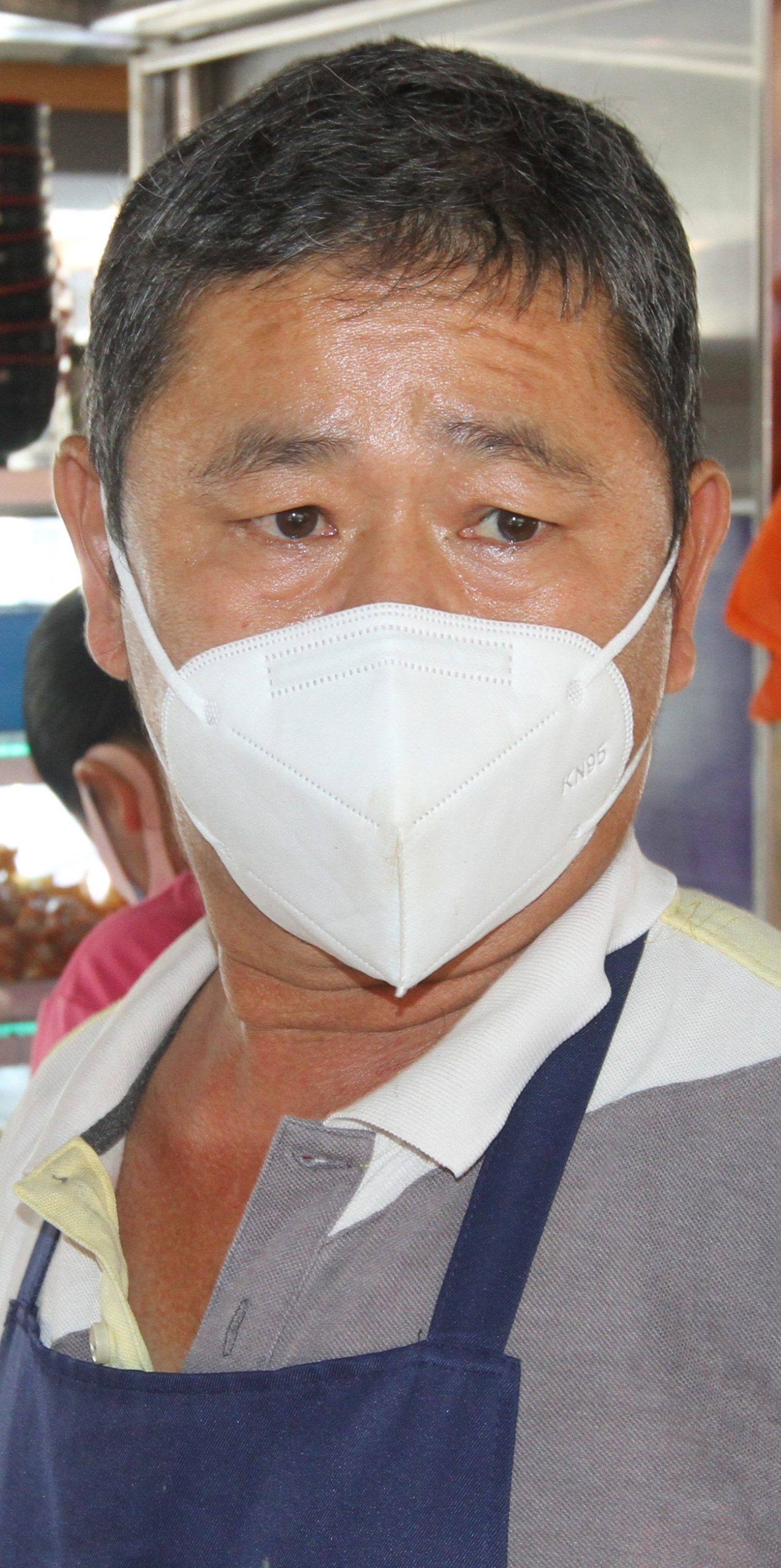 大都会/封面/假钞换真钞，小贩险上当