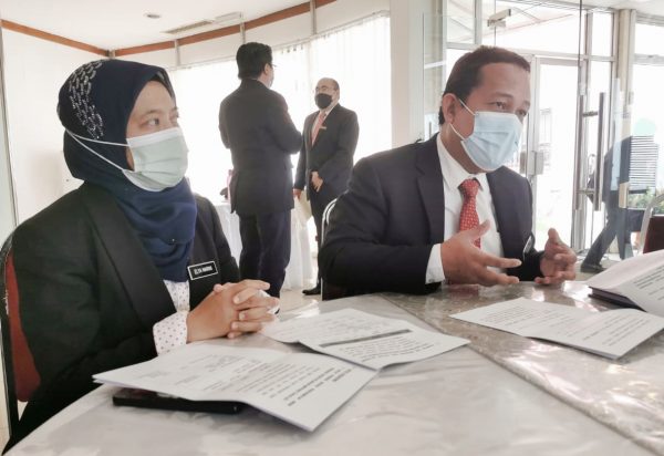 大都会/早报头/巴生市议会常月会议