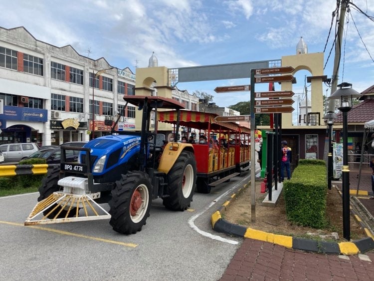 大都会:瓜雪皇家山观光车10月2日重新开跑