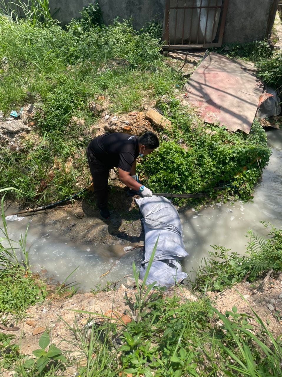 大都会/ME03头/许来贤-万挠贡河污染