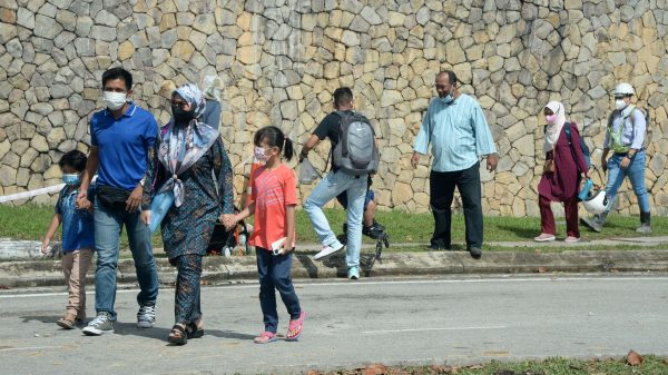大都会/MZ头/跟进金地花园地陷