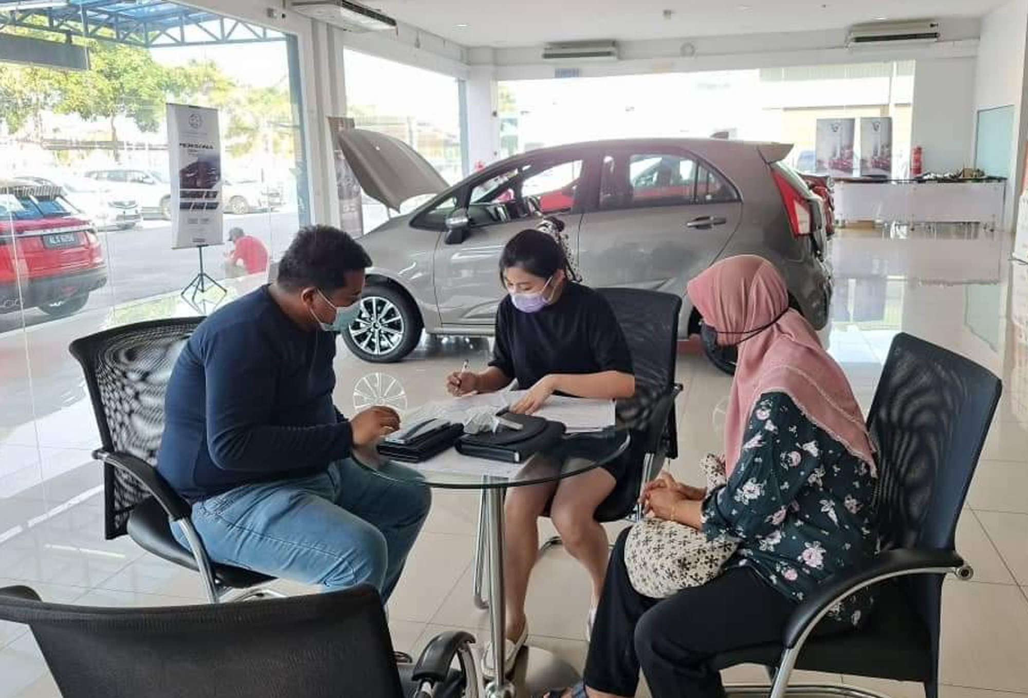 大霹雳时事焦点／二手车也受惠 车贷利率低免销售税掀购新车热 