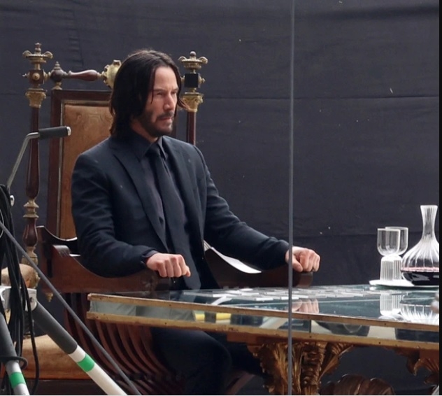 奇洛李维斯豪送4万劳力士表 《捍卫任务4》特技组人人有