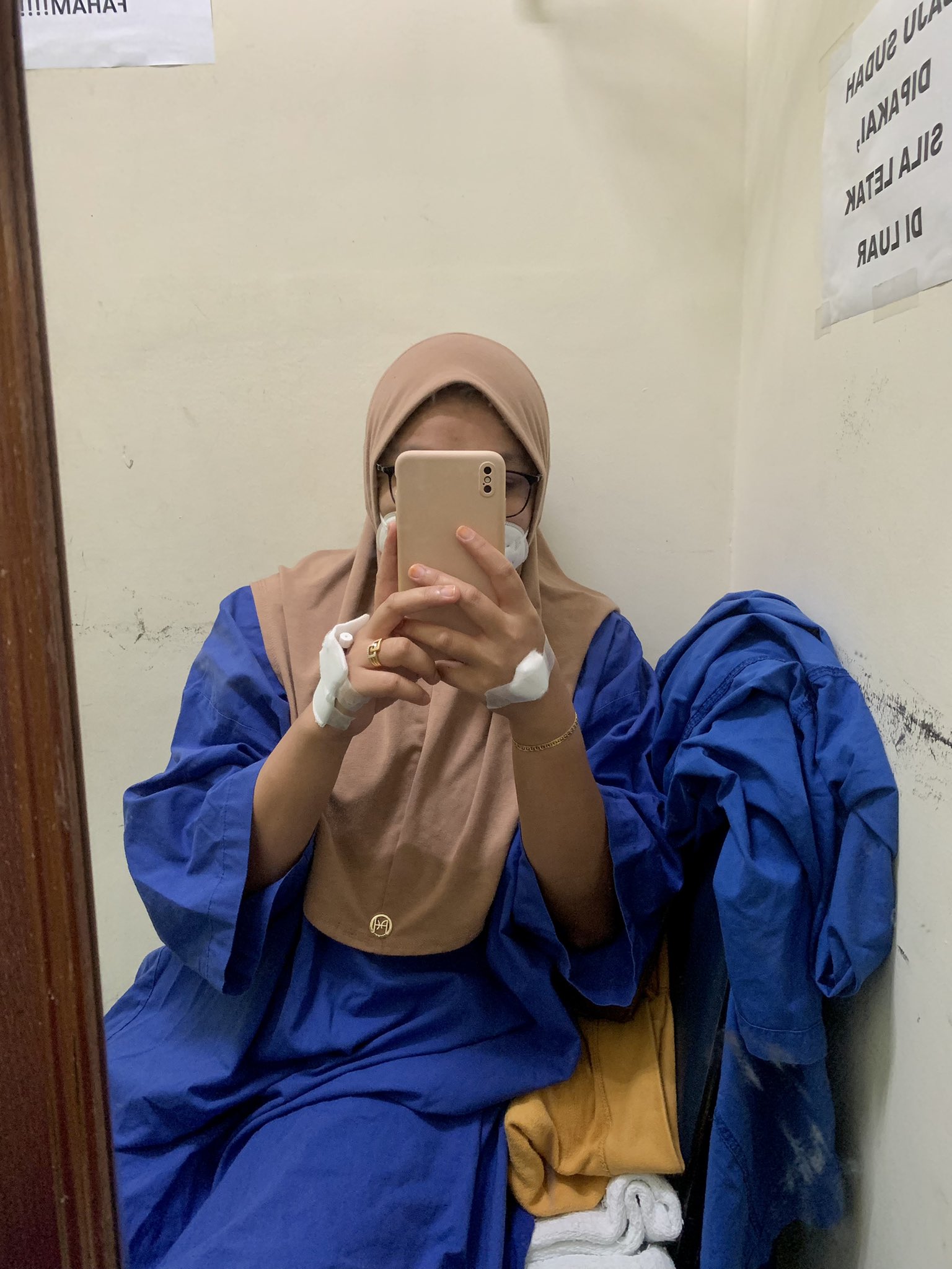 女子误将清洁剂掺漂白水·差点中毒 呼吸困难