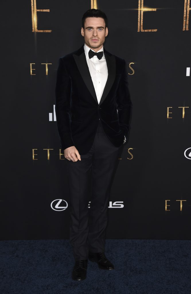 安祖莲娜带5子女捧《永恒族》首映　养女莎哈拉穿她旧战袍抢镜	 