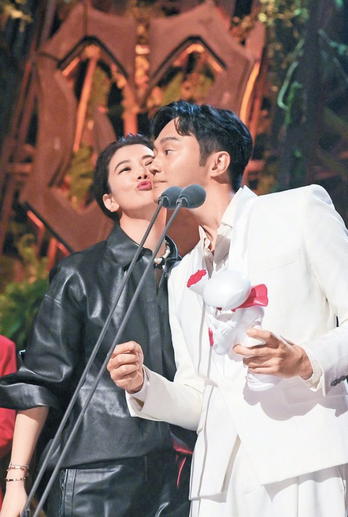 张智霖力荐郭富城做师弟 袁咏仪蔡少芬获斟下季《姐姐》