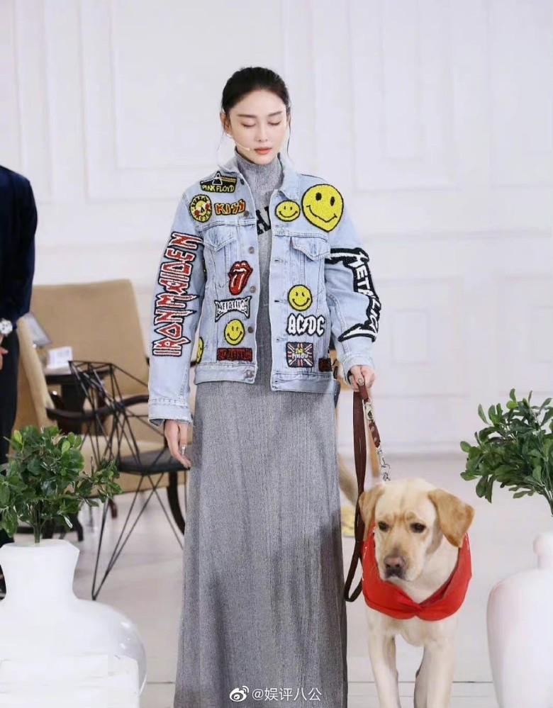 张馨予为导盲犬发声 吁多一点尊重