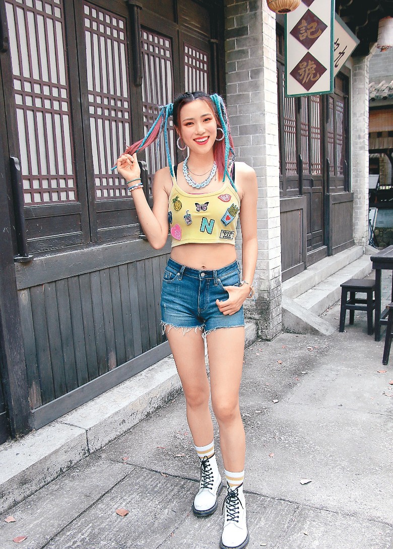 新剧被刘颖旋“爬头” 王君馨心灰萌去意