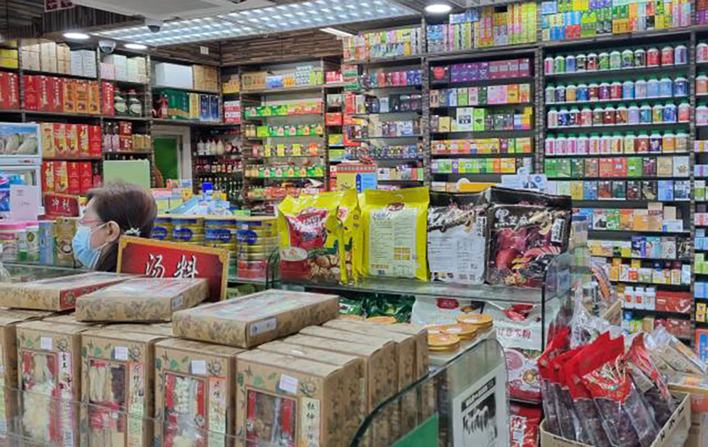 新加坡社区病例攀升 牛车水排毒茶销量翻倍