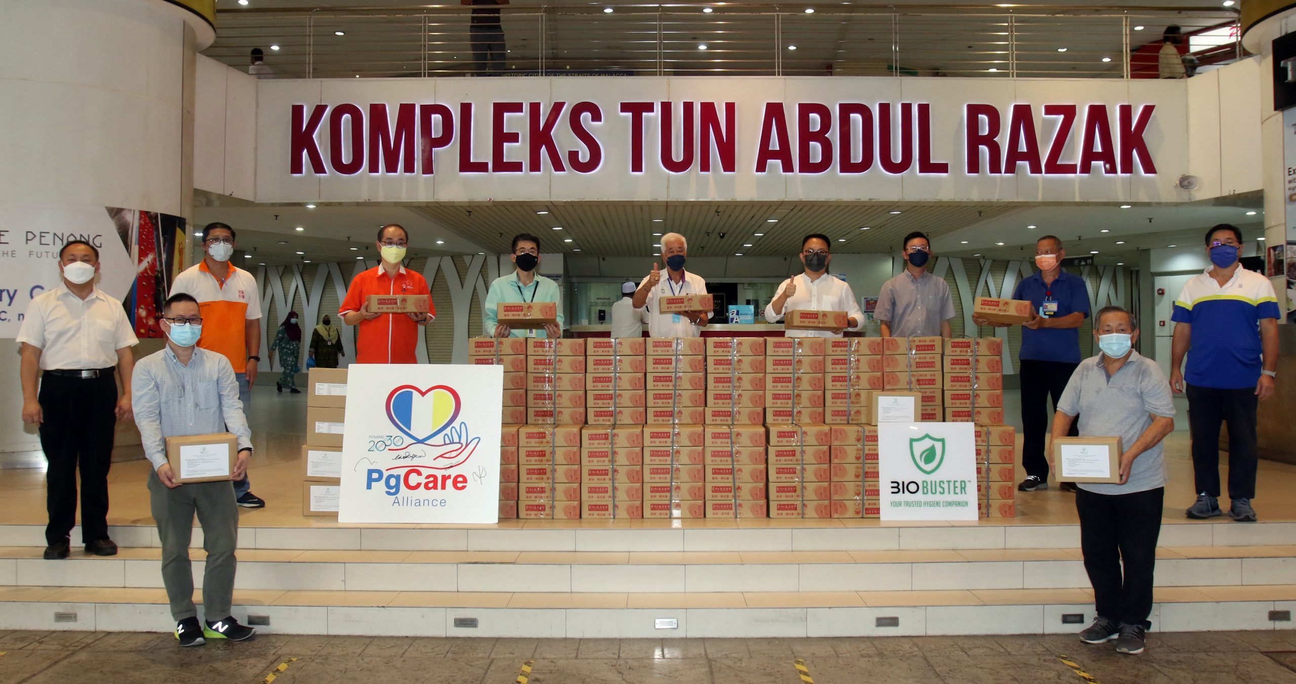 星洲光明佛光山送暖 150防疫包交槟关怀联盟