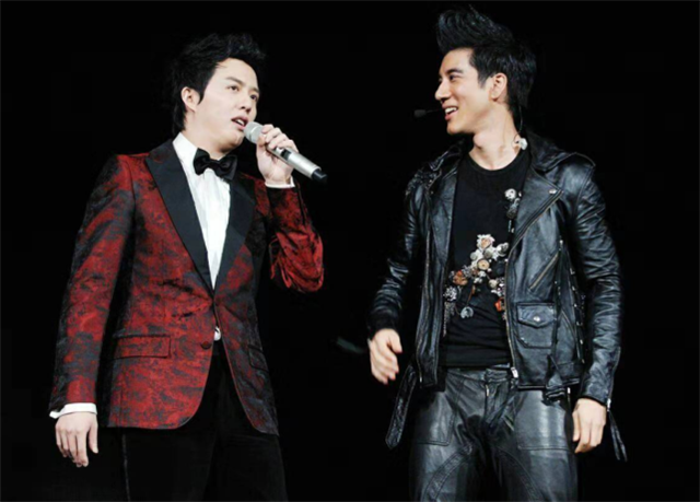 李云迪情史被扒|借王力宏炒作宏迪CP 曾被前妻指责婚内出轨