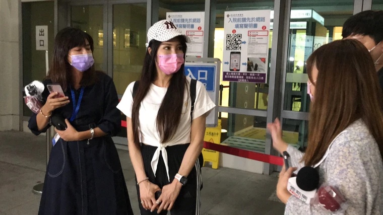 杨丽菁揭被殴真相 顾忌明星身分才不还手