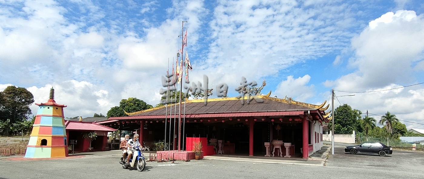 柔/古来亚逸文满大伯公庙首次线上标物筹款