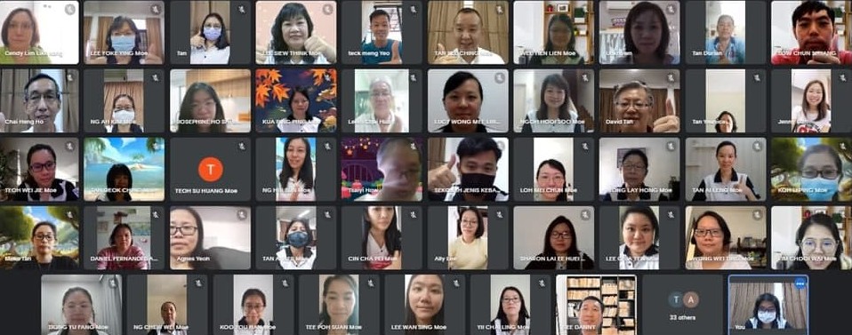 柔:南兴华小家协开大会选新届理事