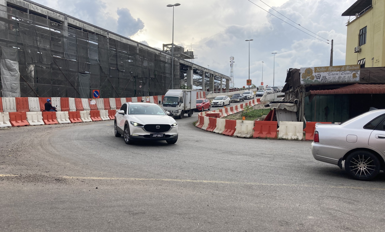 柔：拉美士临时天桥将增减速缓冲线并设紧急队伍