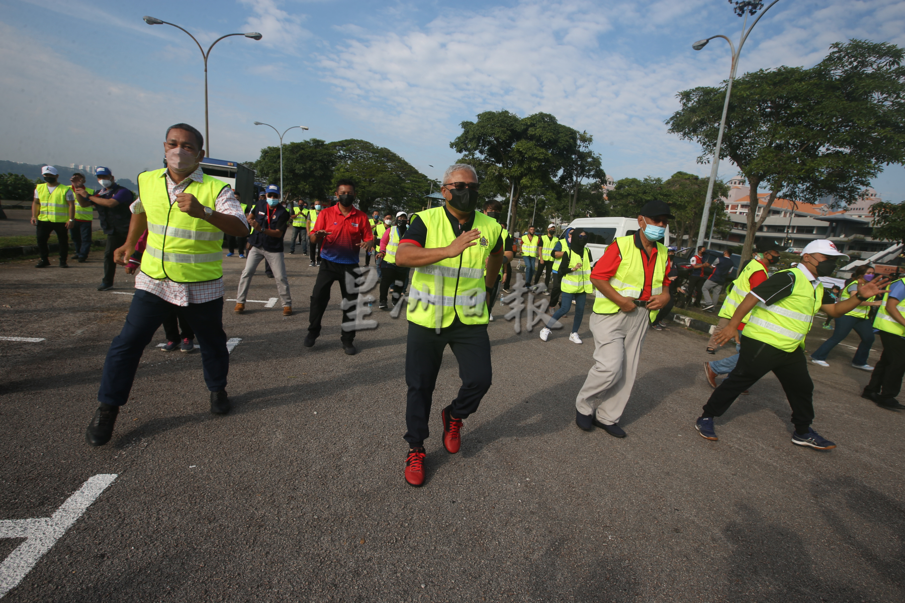 柔:版三:新闻:莫哈末诺阿占:吁发展商与州政府参与美化新山士都兰海边工作