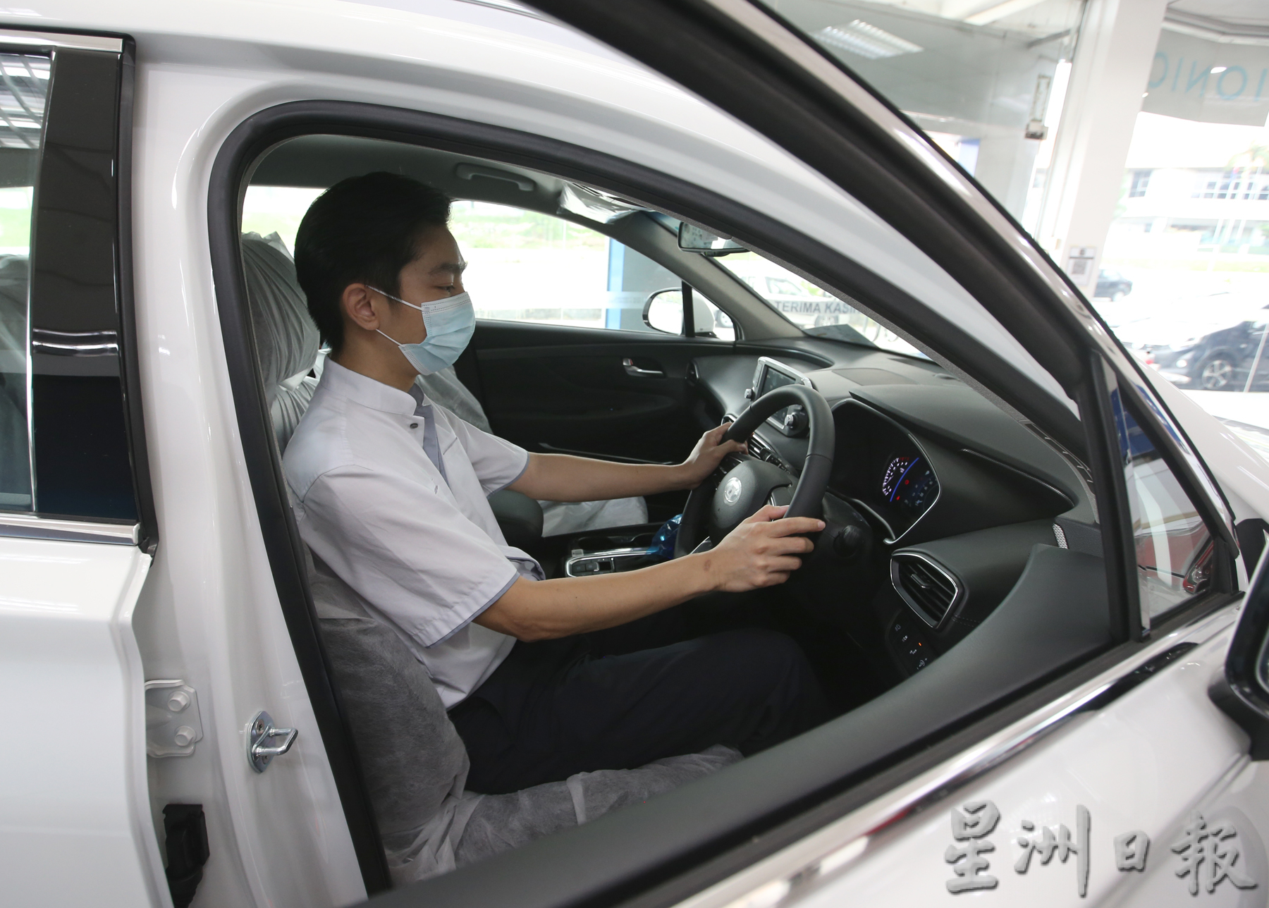 车用晶片短缺、本地组装厂停工,车商“有订单,没货交”