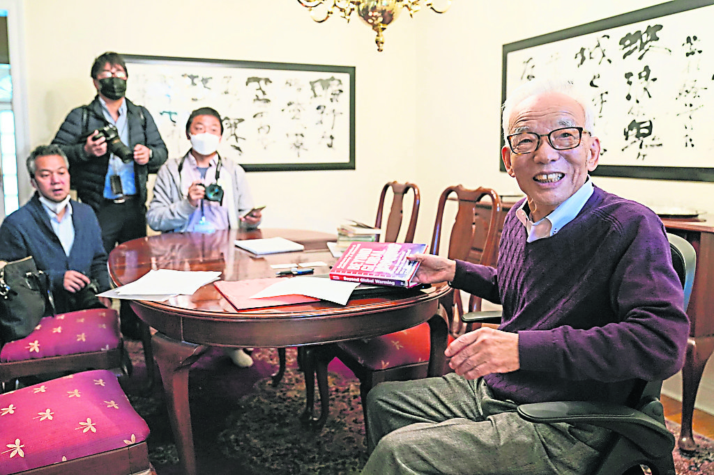 气象学家首获诺物理奖 凸显气候问题严峻  