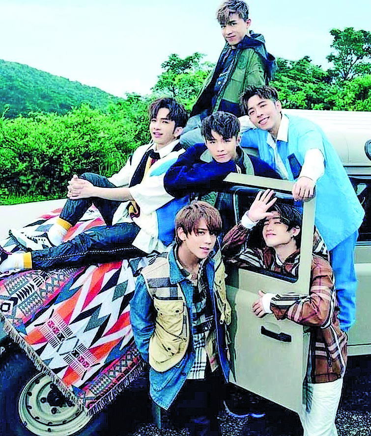 消费53万换后台合照! MIRROR被镜粉轰离谱