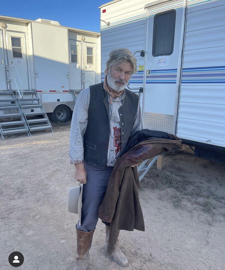  片场误杀女摄影师 阿历宝云或被控过失杀人