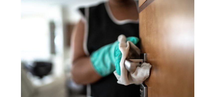 狮城中介公司规定3个月内 须到雇主家查看女佣情况