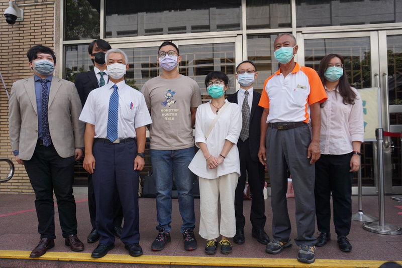 看世界）台太阳花攻占行政院　学运领袖等人涉煽惑判无罪